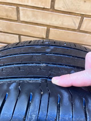 Neumáticos Continental 245/45 R18 96W