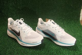 Zapatillas Nike Pegasus 41 Blancas y Turquesa