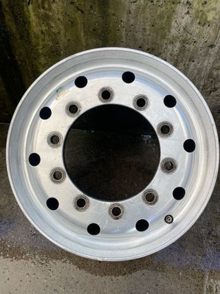 Llanta de aluminio para camión