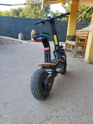 Patinete Eléctrico Cecotec Makalu