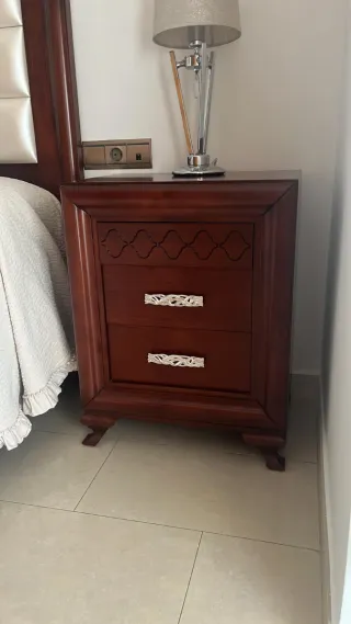 Dormitorio Neoclásico Completo en perfecto estado