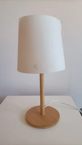 Lámpara de mesa bambú y papel