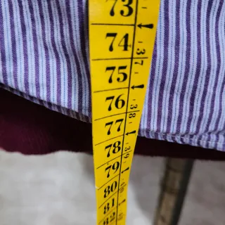 Camicia a righe lilla e bianche