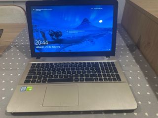 Ordenador Portátil Asus Negro