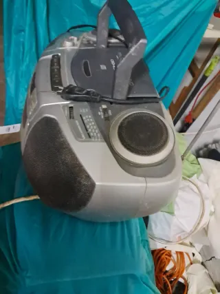 Radio cassette con lettore CD, modello CSD-ES365