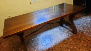 Mesa rustica Castellana