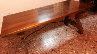 Mesa rustica Castellana