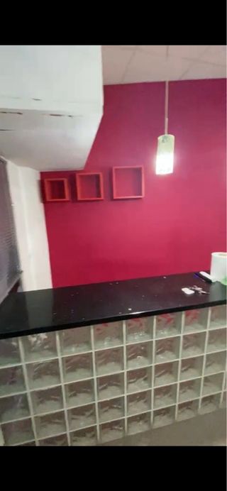 Banco Mármol Negro y Cristales Paves