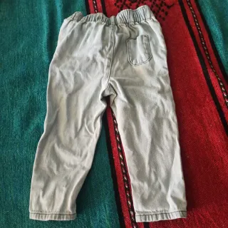 Pantalón Vaquero 94 cm. Solo 1 uso