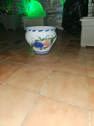 Macetero grande de ceramica