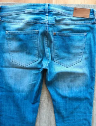 Pantalón vaquero azul