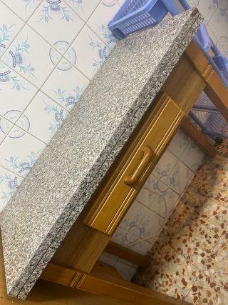 Tavolo da cucina estensibile + mobile credenza URGENTE