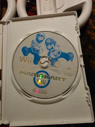 Mario Kart Wii + 2 Volantes Wii