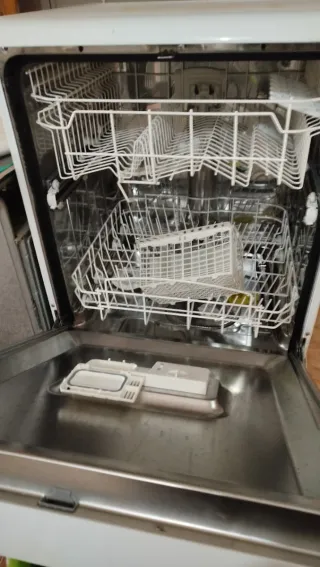 Lavavajillas Indesit IDL 50