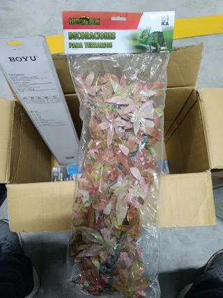 Planta decorativa para terrarios 60cm