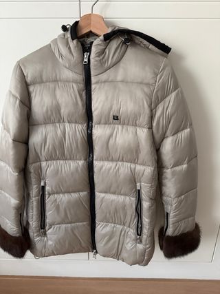 Abrigo Bimba y Lola Beige con Puños de piel