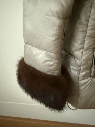 Abrigo Bimba y Lola Beige con Puños de piel