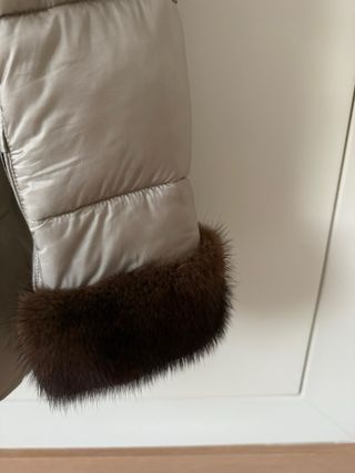 Abrigo Bimba y Lola Beige con Puños de piel