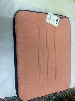 Funda para portátil MILAN color salmón