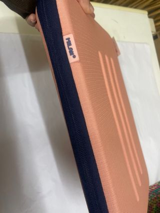 Funda para portátil MILAN color salmón