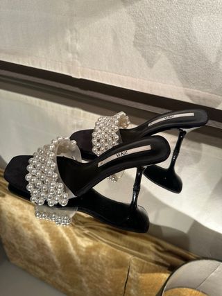 Sandalias ZARA tacón perlas pedrería 39