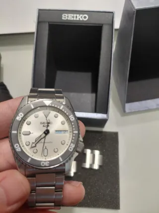 Reloj Seiko 5 Sports SRPK31K1