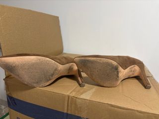 Zapatos de tacón marrones