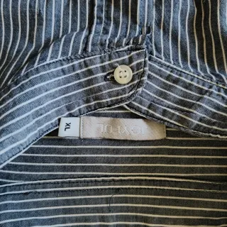 Camicia a righe grigio bianche L