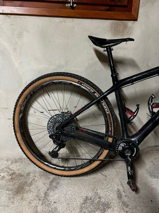 Felt Nine 1 Talla M (18) Carbono