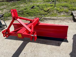 Cuchilla Niveladora Roja 220 cm