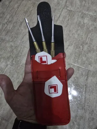 Diana de madera con puertas