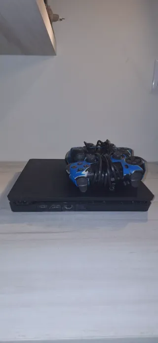 Consola PS4 + 2 Mandos DualShock Azules