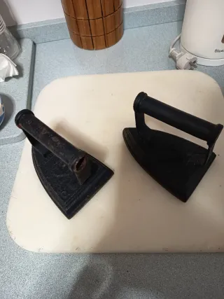 2 Planchas de Hierro Antiguas