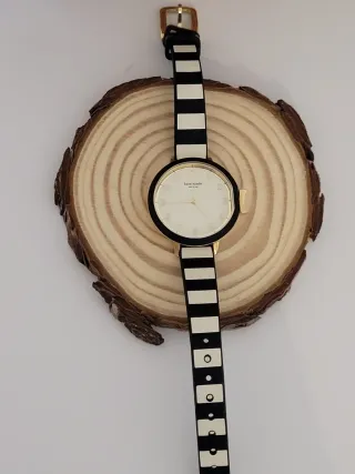 Reloj Kate Spade Rayas Blanco y Negro
