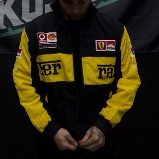 Chaqueta Ferrari Racing Negra y Amarilla