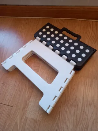 Taburete Plegable Negro y Blanco