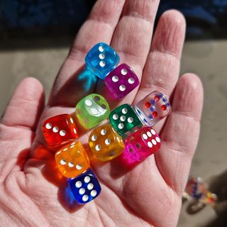 Lote 10 dados de colores nuevos
