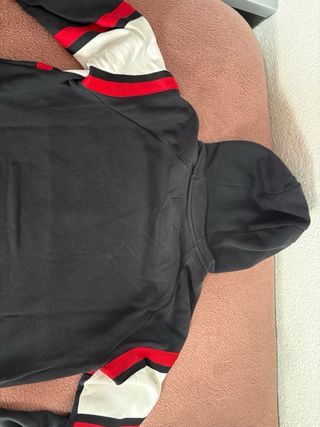 Sudadera Jordan Negra Roja Blanca