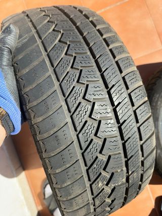 4 neumáticos invierno HiFly WinTuri