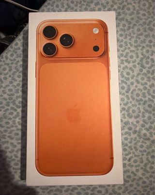 iPhone 17 Pro Max PRECINTADO