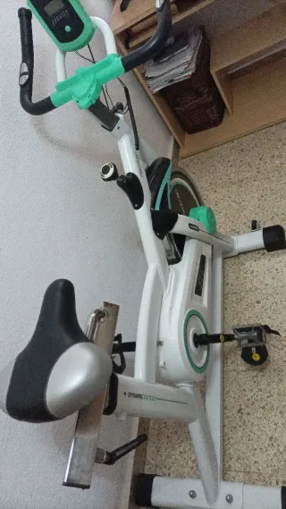 Bicicleta Spinning Cecotec Dynamic Cycle