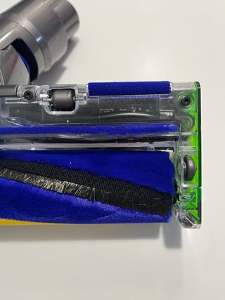 Cepillo Dyson Fluffy Optic Carbon Fibre