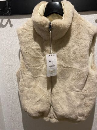 Chaleco corto peludo beige XS