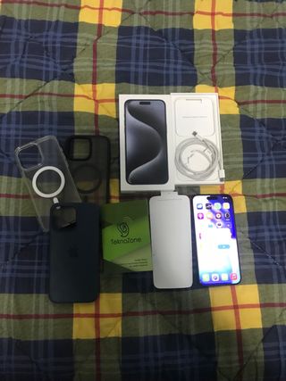 iPhone 15 Pro Max 256GB titanium blu perfetto