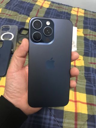 iPhone 15 Pro Max 256GB titanium blu perfetto