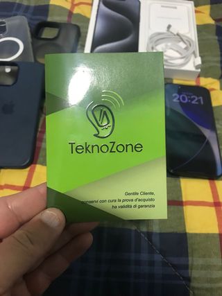 iPhone 15 Pro Max 256GB titanium blu perfetto