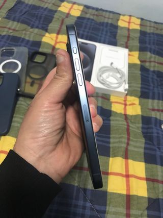 iPhone 15 Pro Max 256GB titanium blu perfetto