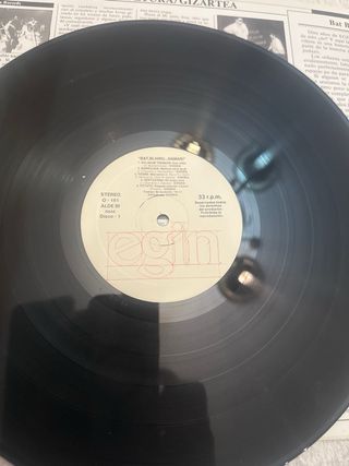 Vinilo Bat, Bi, Hiru... Hamar
