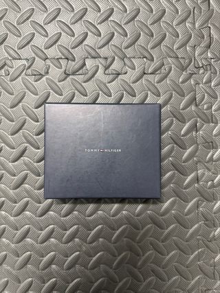 Cartera Tommy Hilfiger Negra original