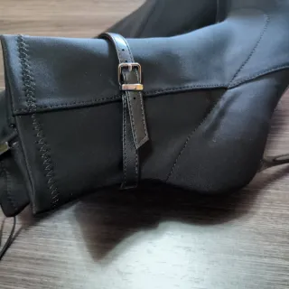 Botines Zara Tacón Aguja Negro Talla 38
